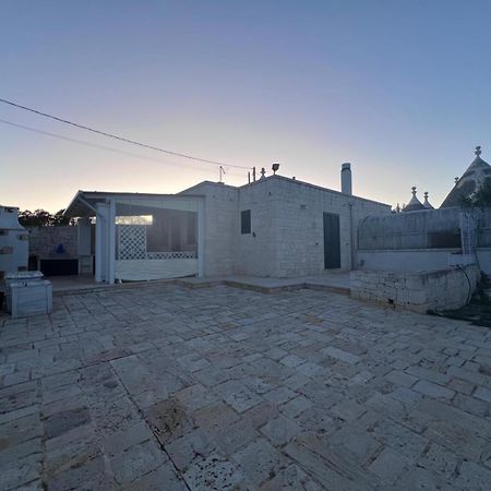 Trullo Le Tre Sorelle Cisternino Ngoại thất bức ảnh
