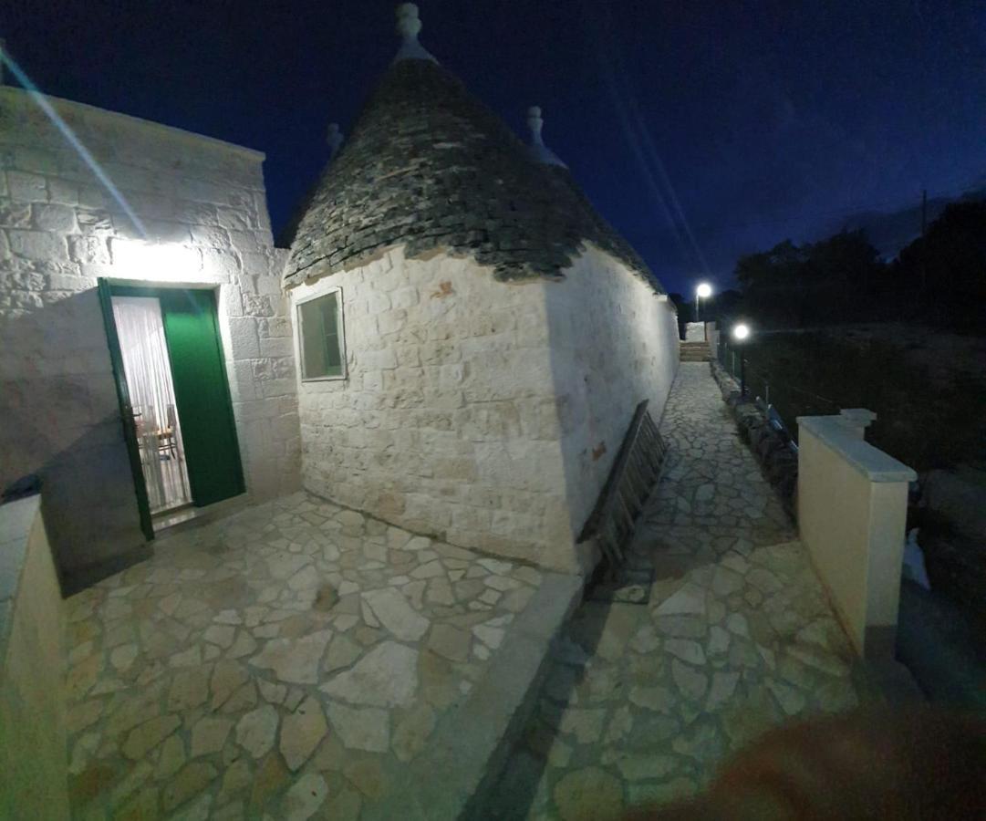 Trullo Le Tre Sorelle Cisternino Ngoại thất bức ảnh