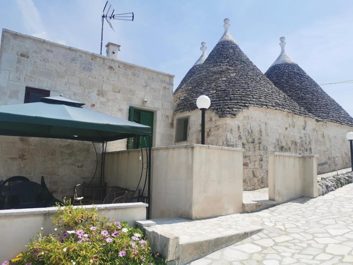 Trullo Le Tre Sorelle Cisternino Ngoại thất bức ảnh