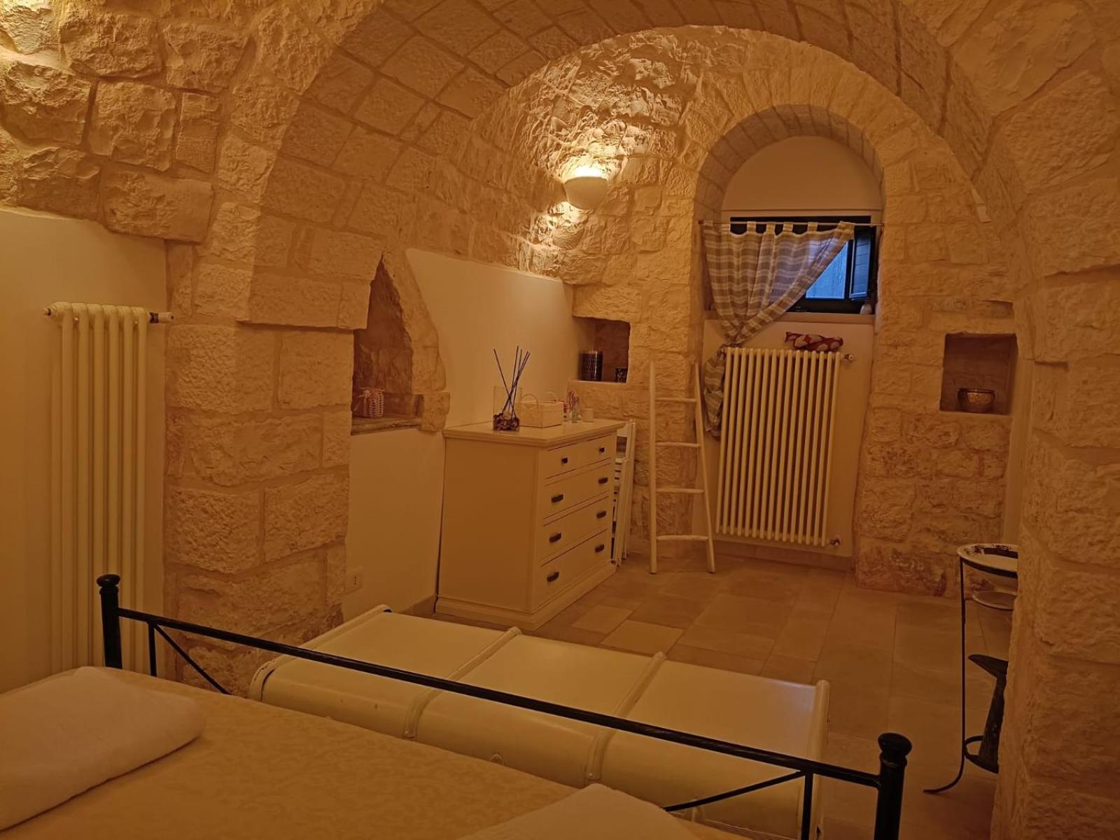 Trullo Le Tre Sorelle Cisternino Ngoại thất bức ảnh