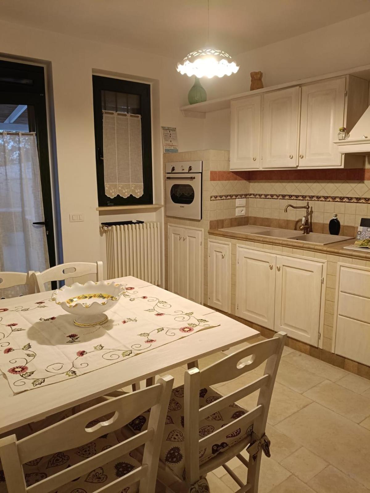 Trullo Le Tre Sorelle Cisternino Ngoại thất bức ảnh
