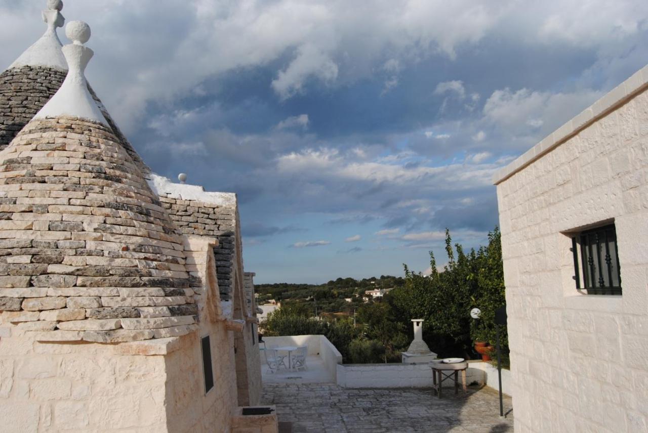 Trullo Le Tre Sorelle Cisternino Ngoại thất bức ảnh