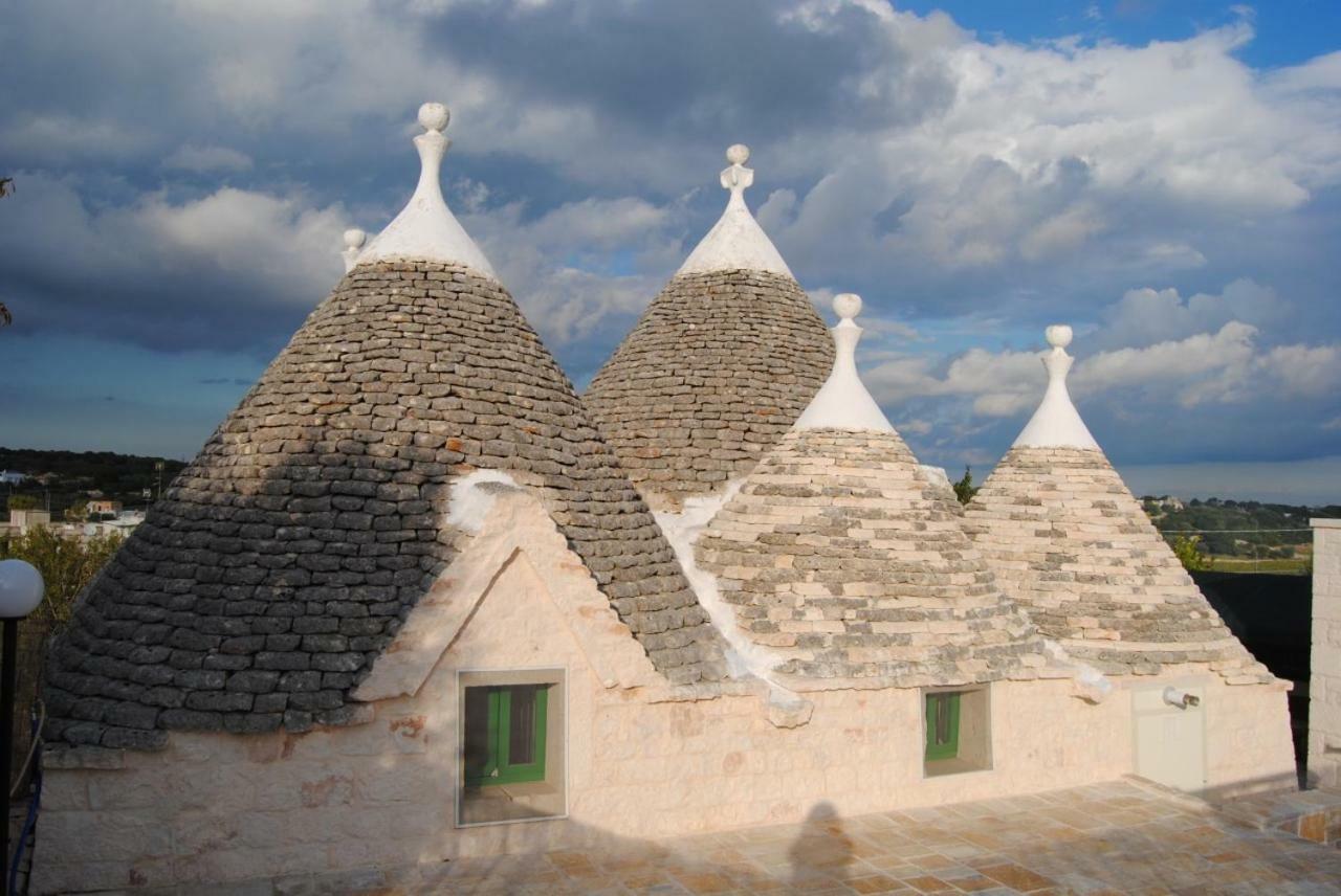 Trullo Le Tre Sorelle Cisternino Ngoại thất bức ảnh