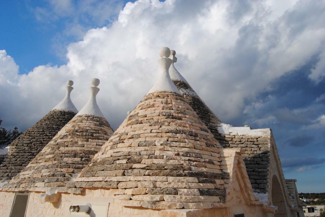 Trullo Le Tre Sorelle Cisternino Ngoại thất bức ảnh