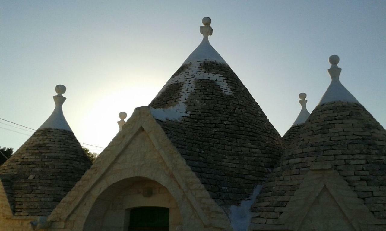 Trullo Le Tre Sorelle Cisternino Ngoại thất bức ảnh