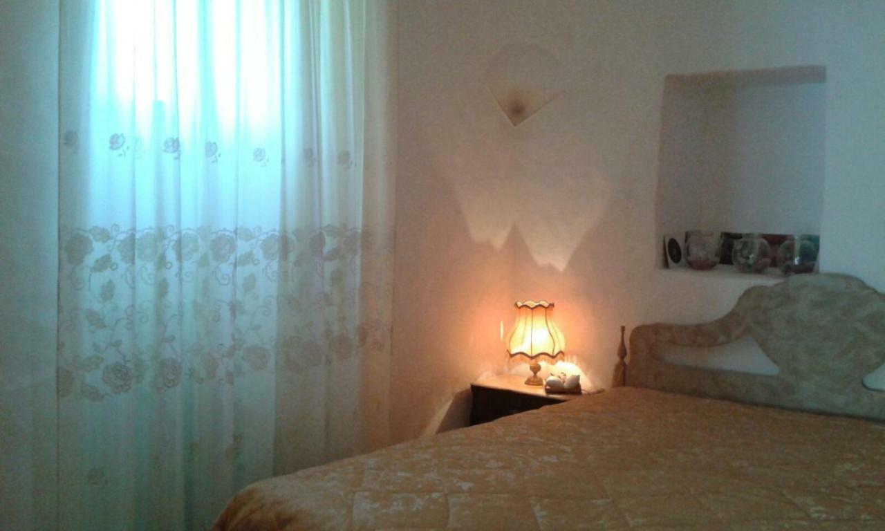 Trullo Le Tre Sorelle Cisternino Ngoại thất bức ảnh